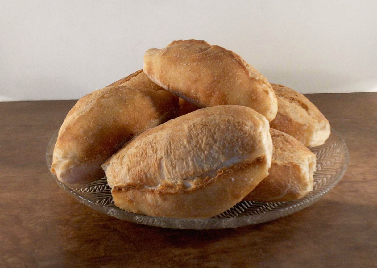 Gobierno garantiza el precio del pan de batalla en Bs 0,50, no aplica a todo el país