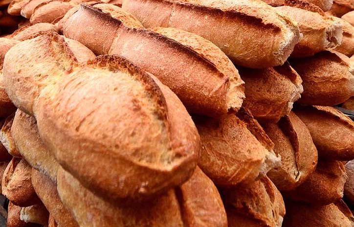 «Capitalismo para Todos»: Pan Sube de Precio, los Ricos Pagan Menos Impuestos