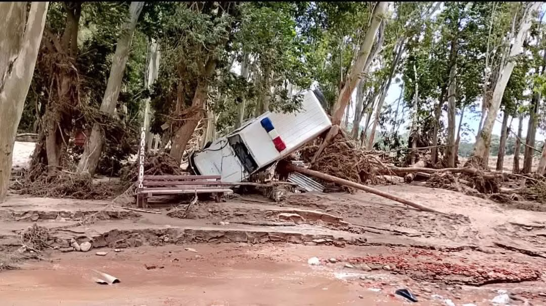 Crisis en El Torno: Damnificados reciben Año Nuevo con hambre, mineras en silencio